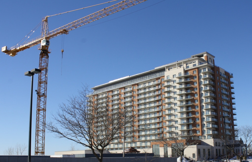 Les Résidences Soleil Manoir Brossard, Phase II, Informations d'Affaires, Les Résidences Soleil, Groupe Savoie