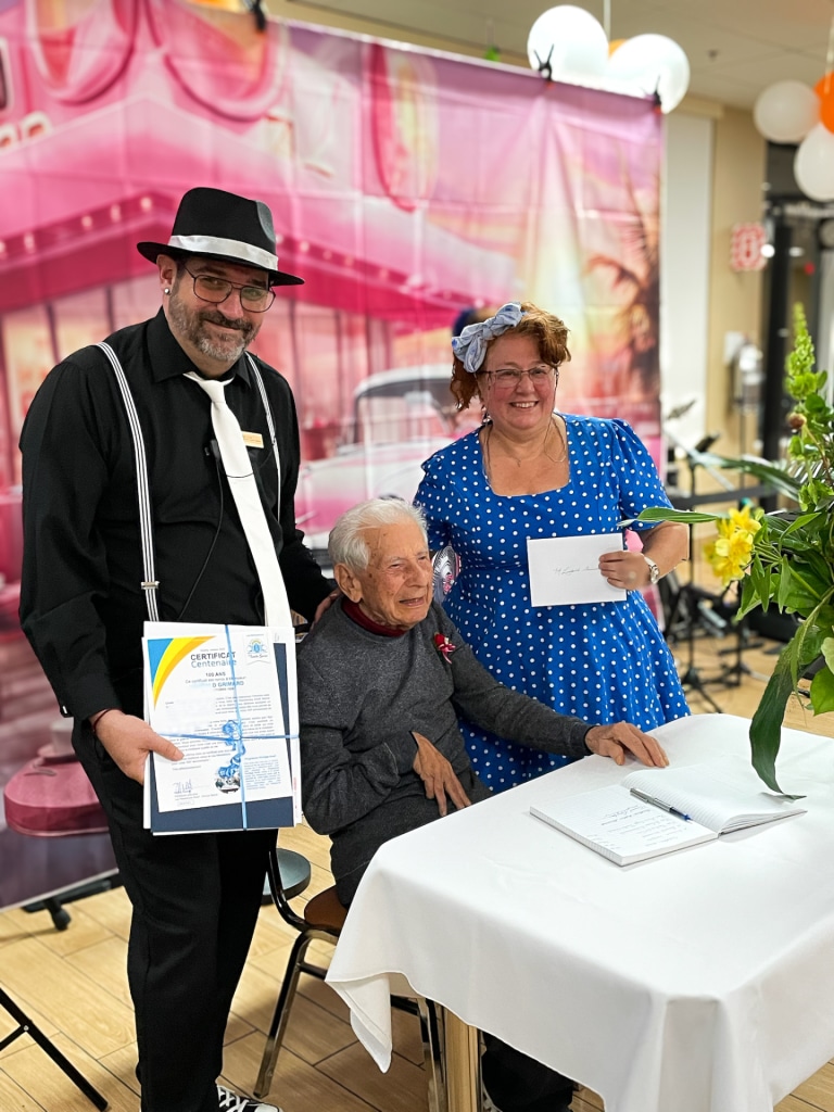 M. Grimard, centenaire aux Résidences Soleil Manoir Granby